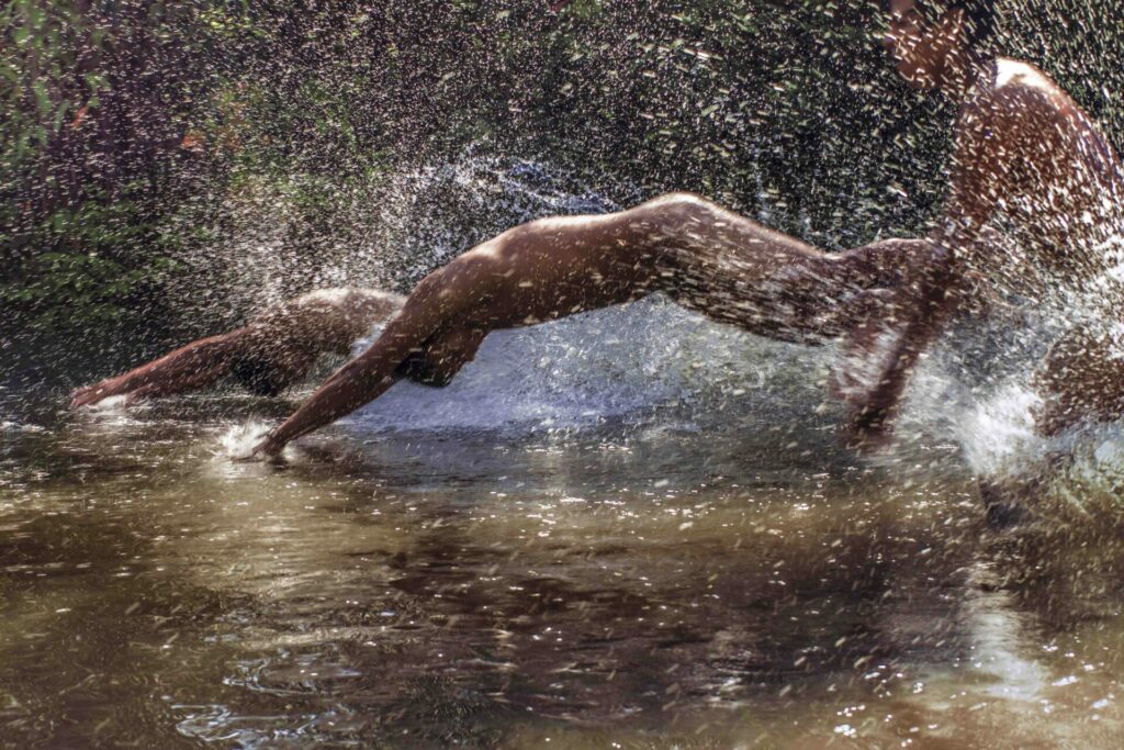 The Boys Splash © Inon Sani