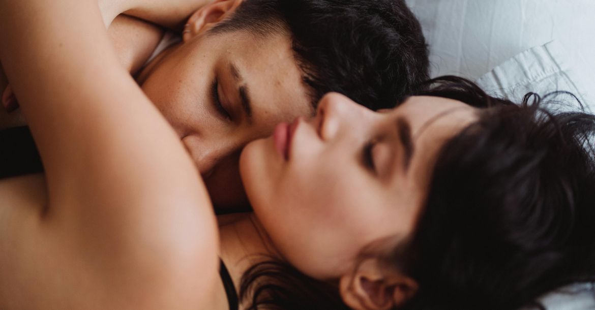 Lesbietės // Nuotr. Ketut Subiyanto